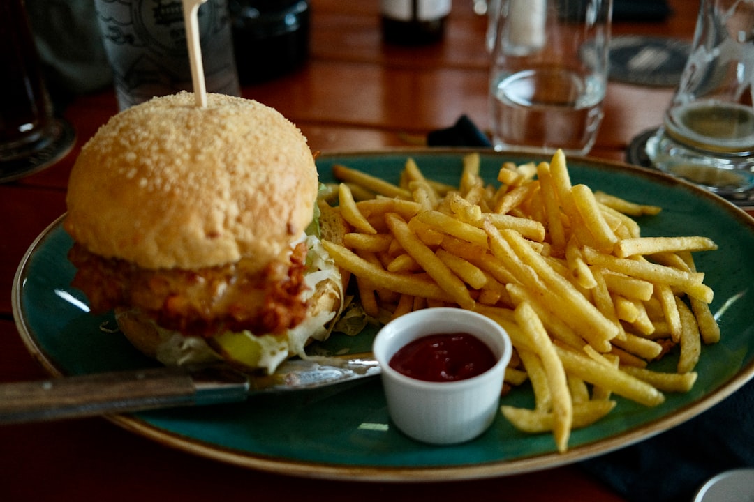 Op jacht naar de beste friet in Antwerpen: een smakelijk avontuur